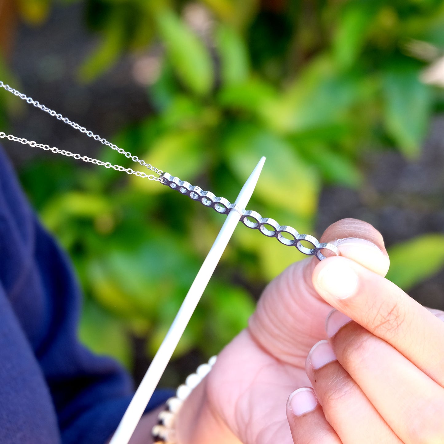 Needle Necklace
